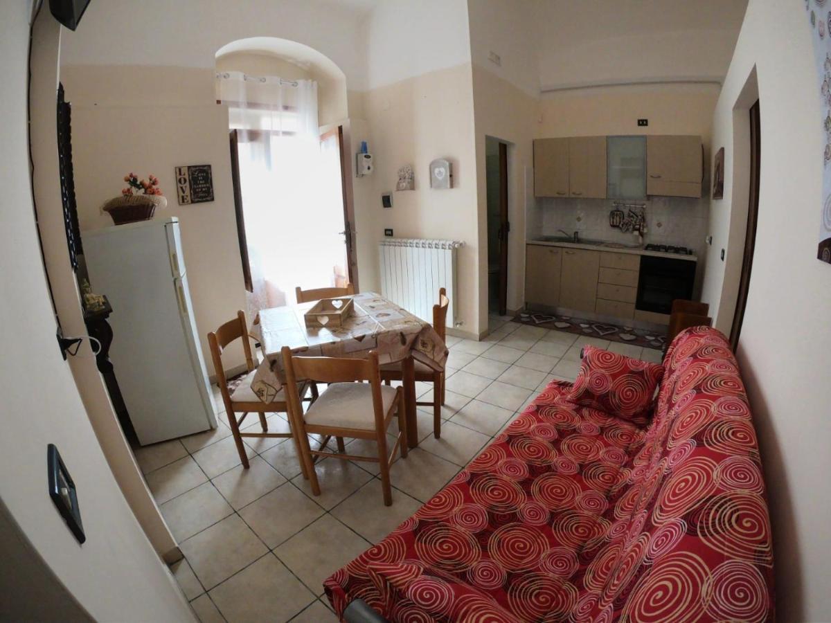 Le Stanze Di Ricci - Affittacamere Low Cost Lesina Exterior photo