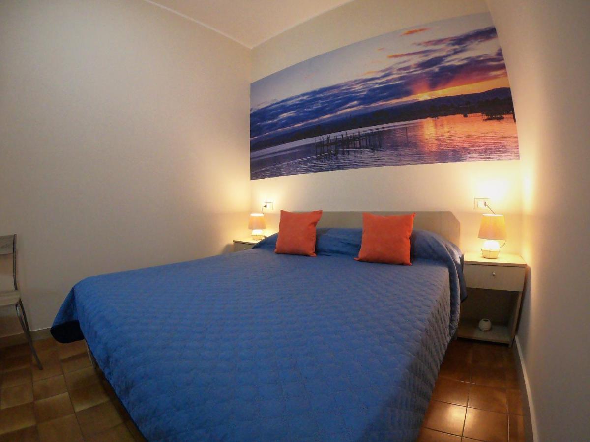 Le Stanze Di Ricci - Affittacamere Low Cost Lesina Exterior photo